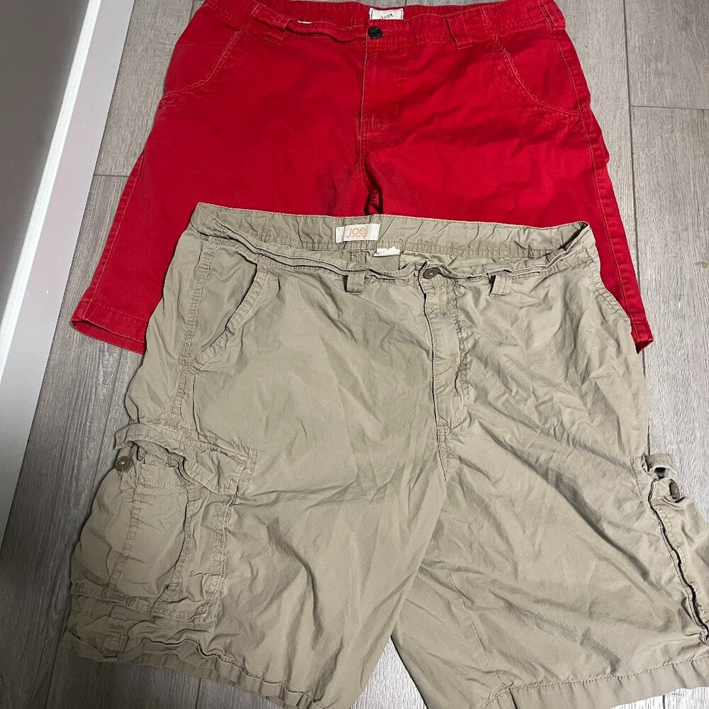 Lot of 2 Men's Shorts Size 38 and Size 40 Chino Joe Fresh G21 (See pics)